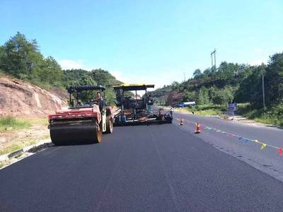 貴溪貴塘公路 有望國(guó)慶節(jié)前全面通車(chē)